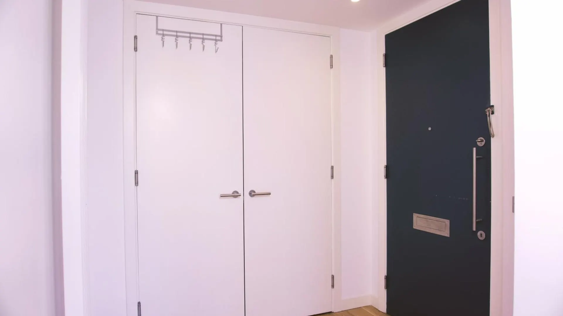 Modern Quartermile Apartment Edinburgh United Kingdom